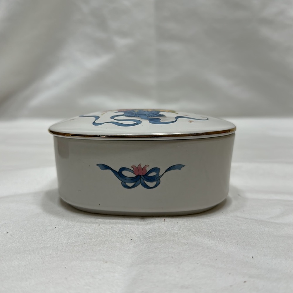 Keepsake box - Picture 3 of 7